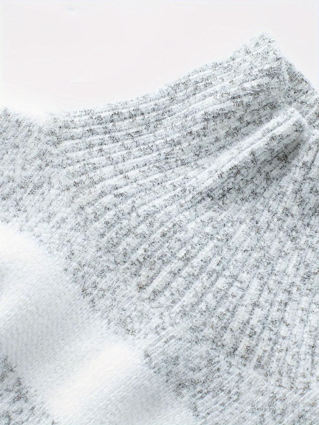 Women's Elegant Striped Knit Turtleneck Sweater