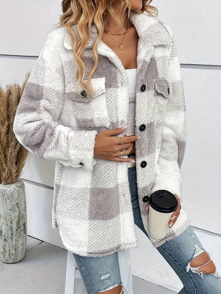 Women's Beautiful Oversized Plaid Fleece Shacket