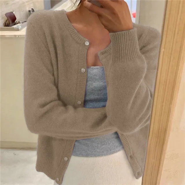 Women's Effortless Cropped Knit Cardigan with Button Down