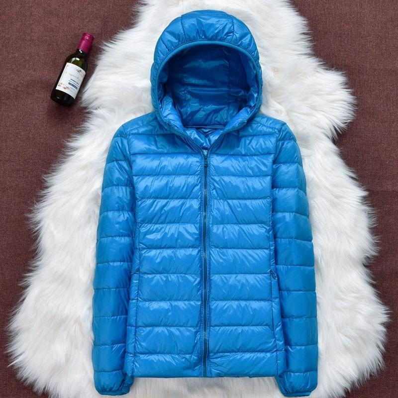Women's Lightweight Quilted Puffer Jacket with Hood