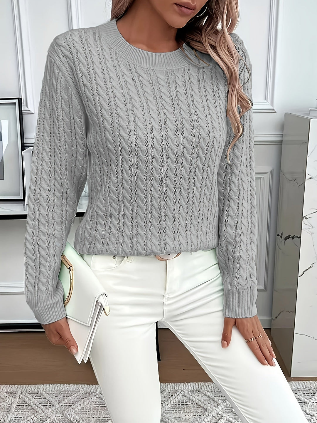 Women's Effortlessly Stylish Cable Knit Crewneck Sweater