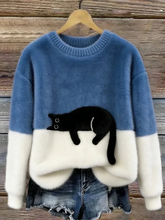 Cozy Women's Oversized Sweater for Winter Days in Blue