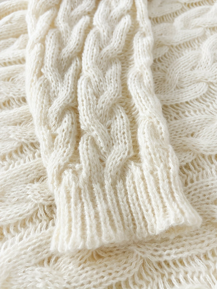 Women's Relaxed Cable Knit V-Neck Sweater