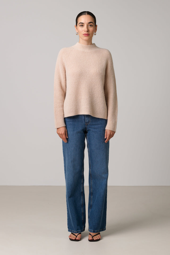 Everyday Women's Sweater in Alpaca Wool (2)