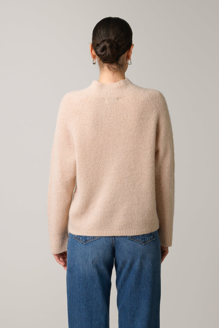 Everyday Women's Sweater in Alpaca Wool (4)
