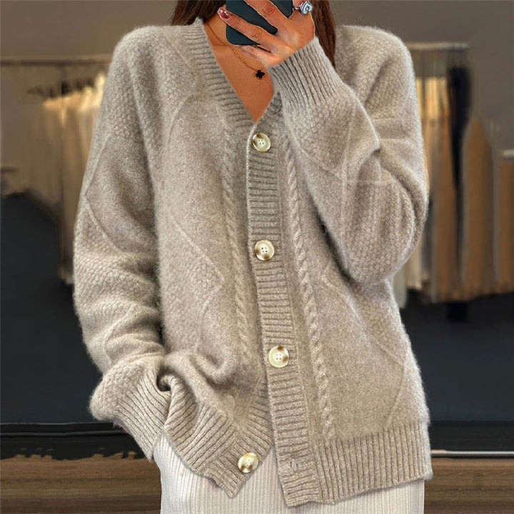 Women's Cosy Oversized Cable Knit Cardigan