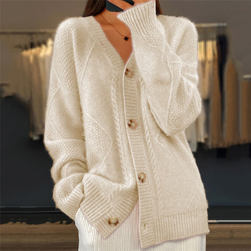 Women's Cosy Oversized Cable Knit Cardigan