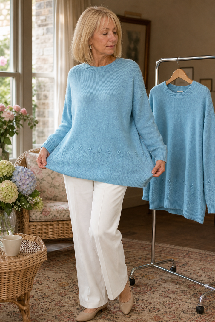 Women's Graceful Cable Knit Crewneck Sweater