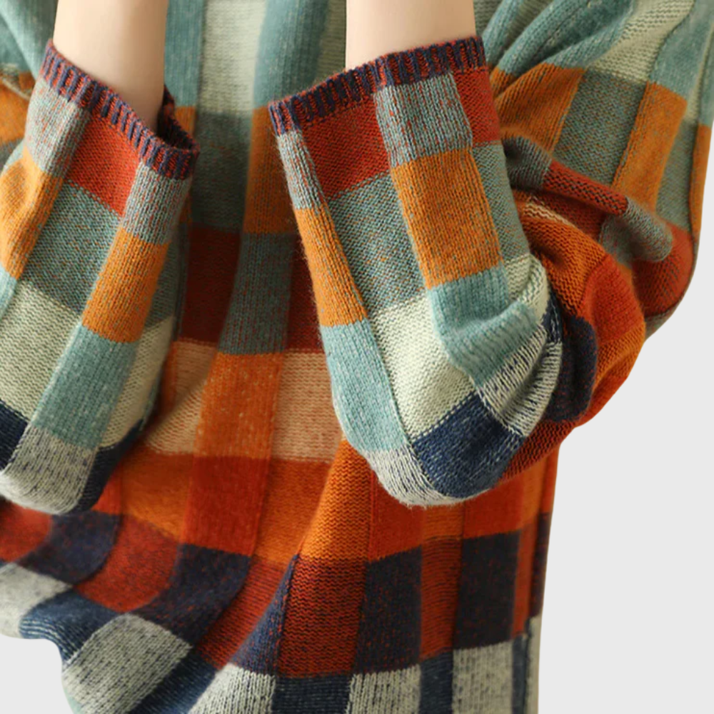 Women's Stylish Crewneck Knit Sweater with Color Block Design