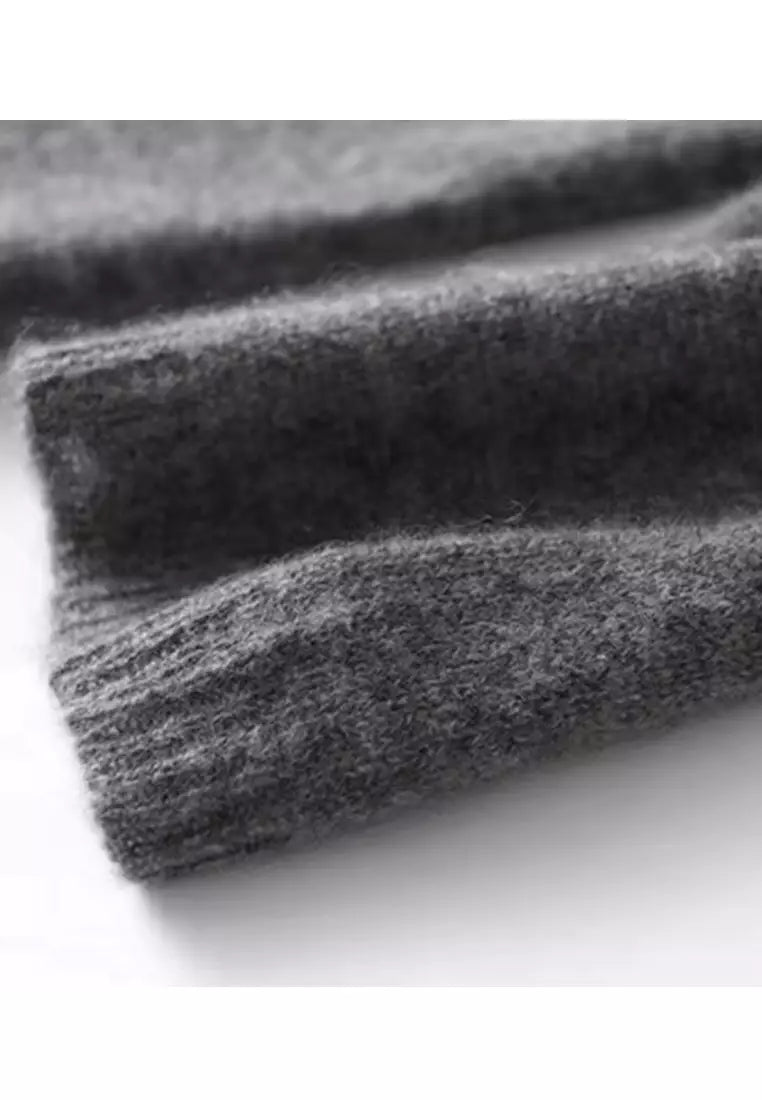 Women's Cashmere Cardigan with V Neck and Button Front