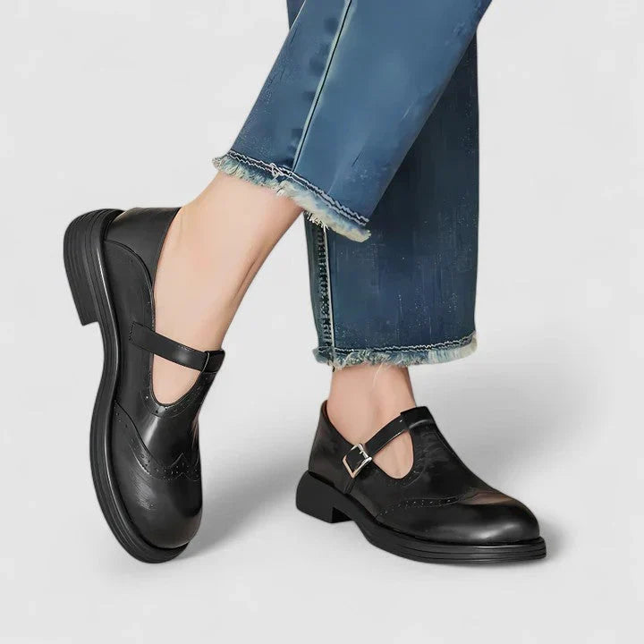 Women's Fall Boots T-Strap Leather in Black