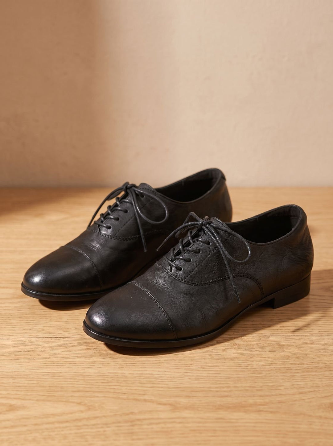 Women's Leather Lace-Up Flats, Heritage Design (23)