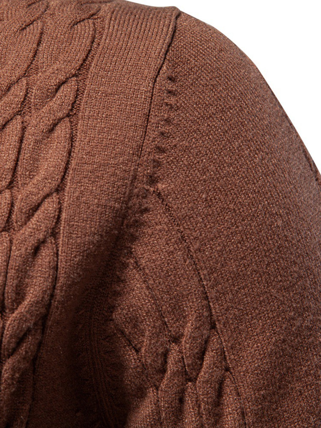 Women's Sweater in Cable Knit Turtleneck for Fall (5)