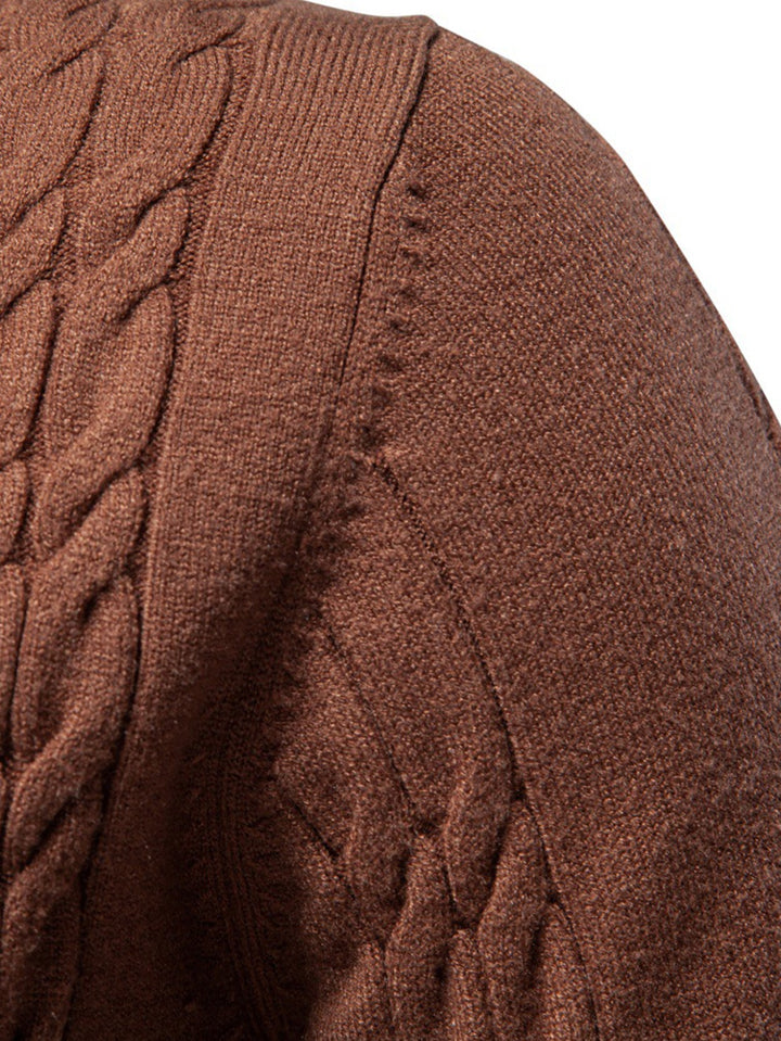 Women's Sweater in Cable Knit Turtleneck for Fall (5)