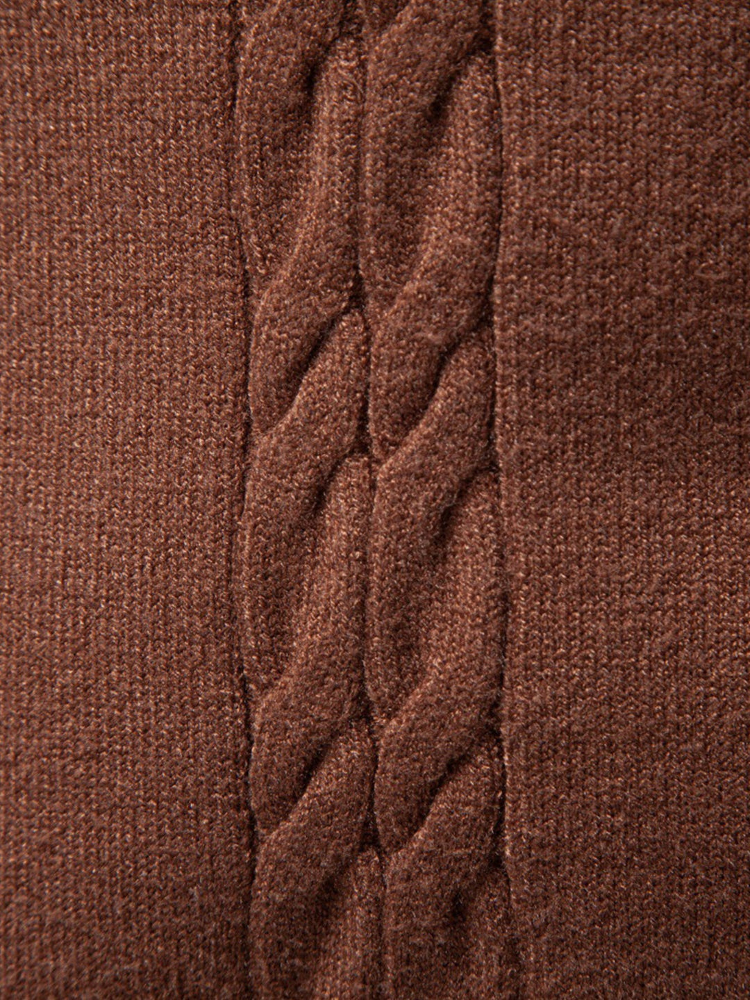 Women's Sweater in Cable Knit Turtleneck for Fall (6)