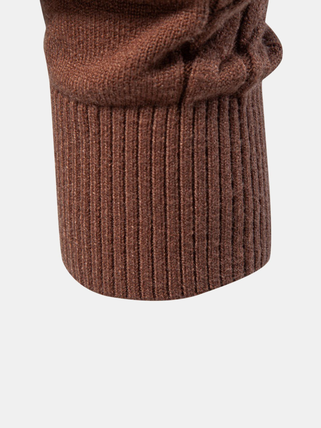 Women's Sweater in Cable Knit Turtleneck for Fall (8)