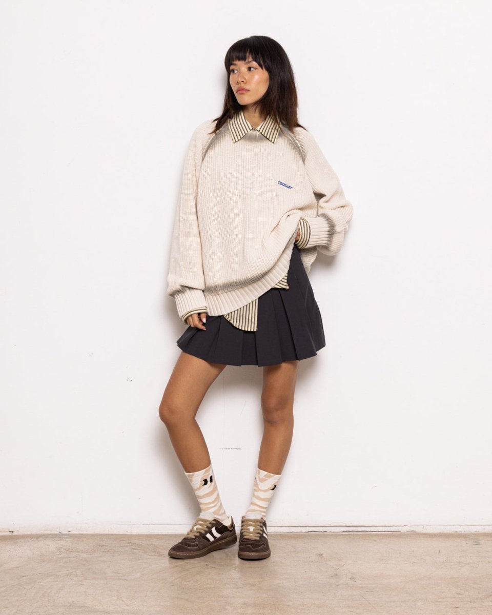 Women's Sweater with Relaxed Fit Crew Neck (2)